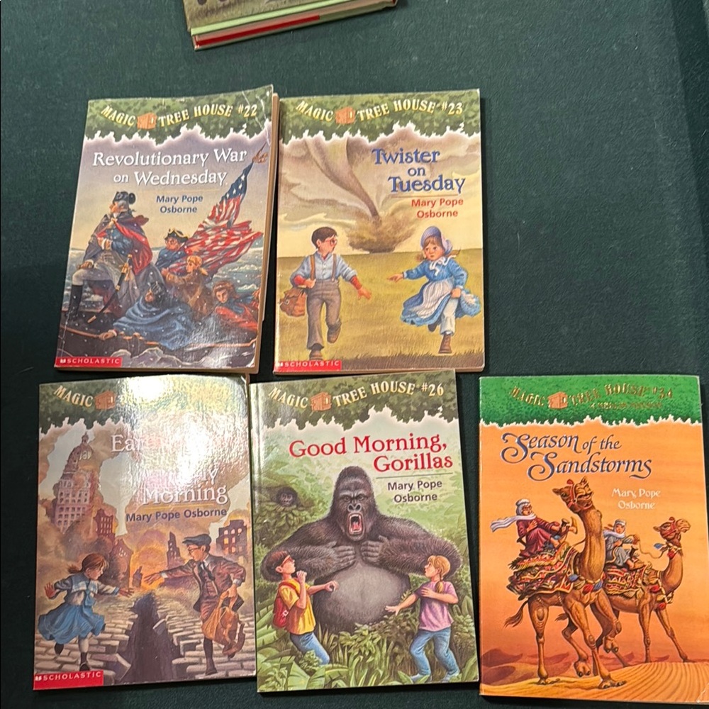 Magic Tree House Adventure Collection 5 book collection paperback